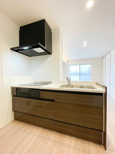 プリムベール岸町 302号-6