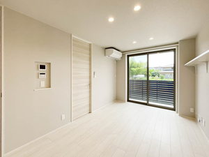 イースト　ウィステリア　Ⅱ 103号-3