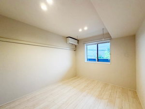 ブルーム　アーク 302号-9