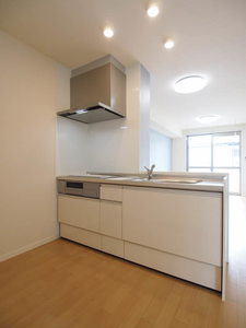 グランシャリオⅢ 202号-4