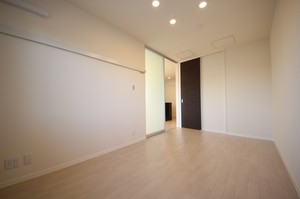 グリーンガーデン 稲荷山 301号-5