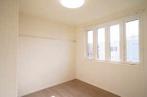 グローリア　スエヒロ 203号-6