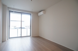 セレニティ 101号-2