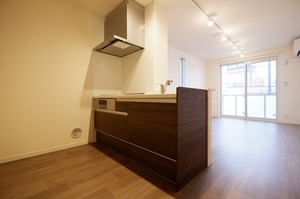 クリザンテム Ⅱ 203号-4