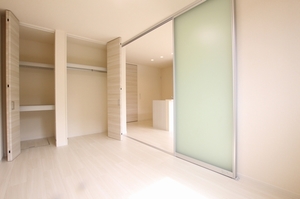 シャーメゾン稲荷山 101号-6