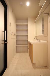 ディグニティー 206号-8