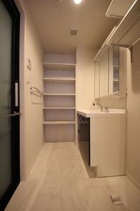 ディグニティー 306号-8