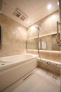 レオナ　イースト 101号-9