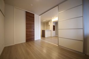 レオナ イースト 306号-5