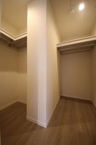 レオナ イースト 306号-7