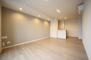 シャーメゾン　フィオーレ　ルナ 301号-2