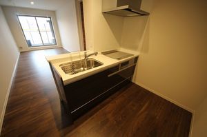 シャーメゾン　フィオーレ　ルナ 302号-7