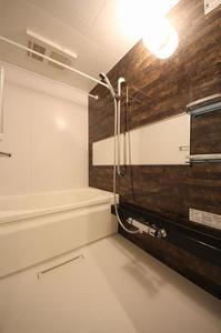 シャーメゾン　フィオーレ　ルナ 302号-9