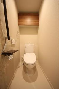 シャーメゾン　フィオーレ　ルナ 302号-10