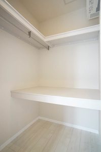 アヴニールふじみ野 201号-7