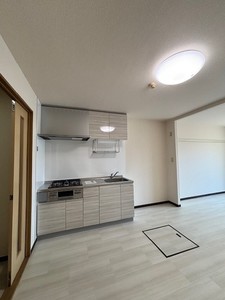 メゾン　丸宮　Ｈ 102号-4