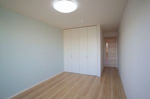 リーベ　三郷中央 301号-2