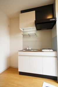 メイプルコート 202号-2