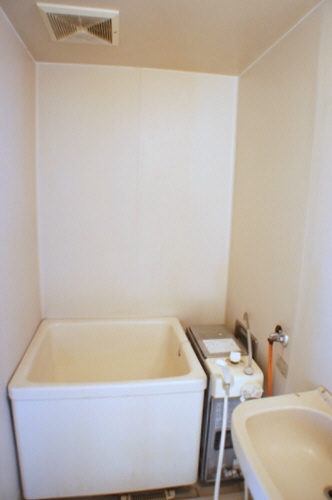 ホワイト　コーポ 202号-10