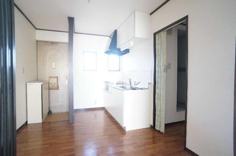 コーポ　グリーン 205号-3