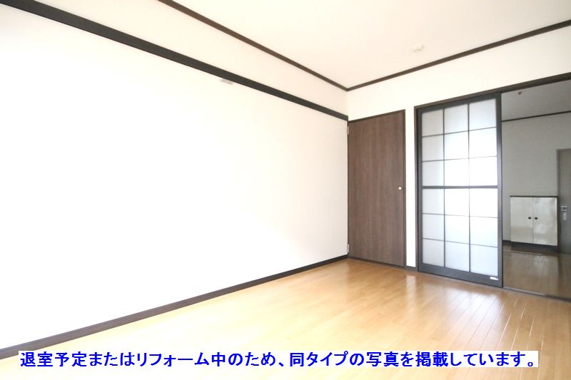 ドミール　スズキ 202号-2