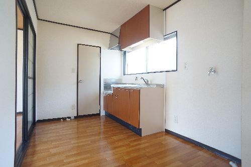 第一　押田　ハイツ 102号-4