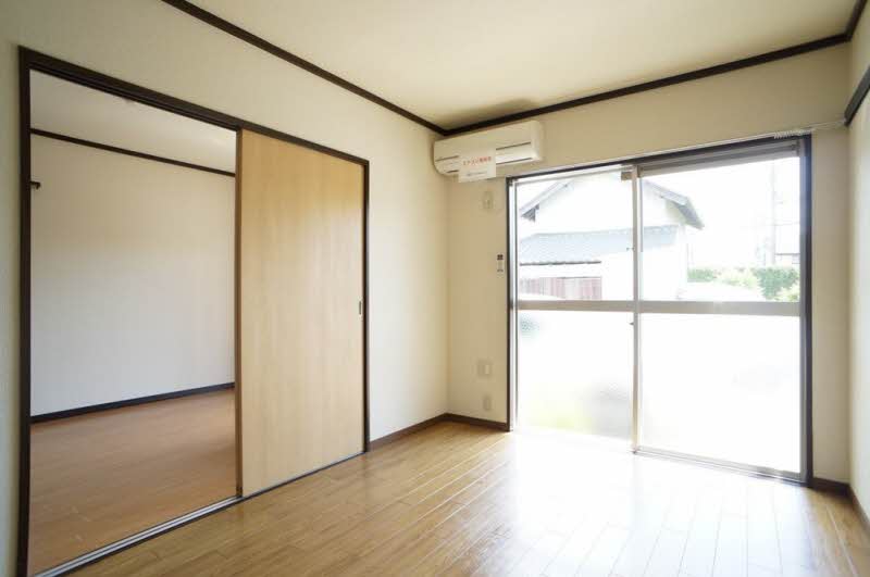 小山 コーポ 101号-2