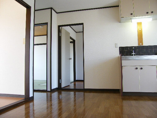 フォーブル 富田 C 201号-9