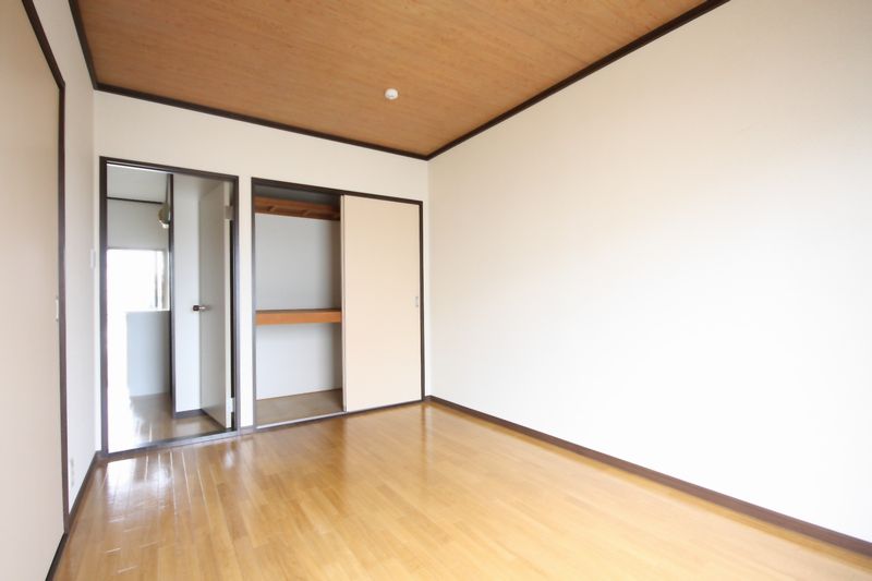 メゾンしろばらＢ 101号-5