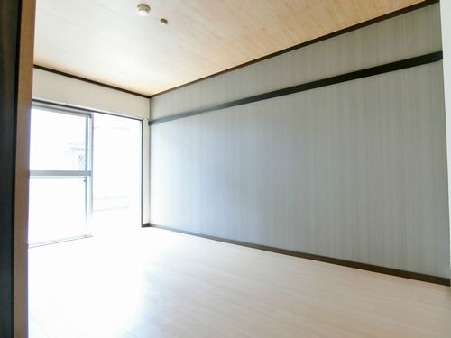 サンコー ハイツ 105号-5