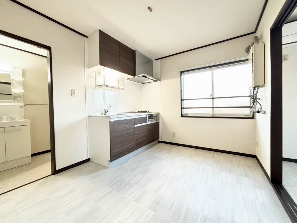 フレグランス 糟谷 202号-5