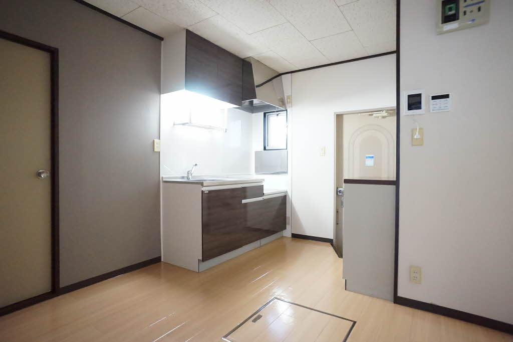 ニューファミール　並木東　Ｂ 102号-3