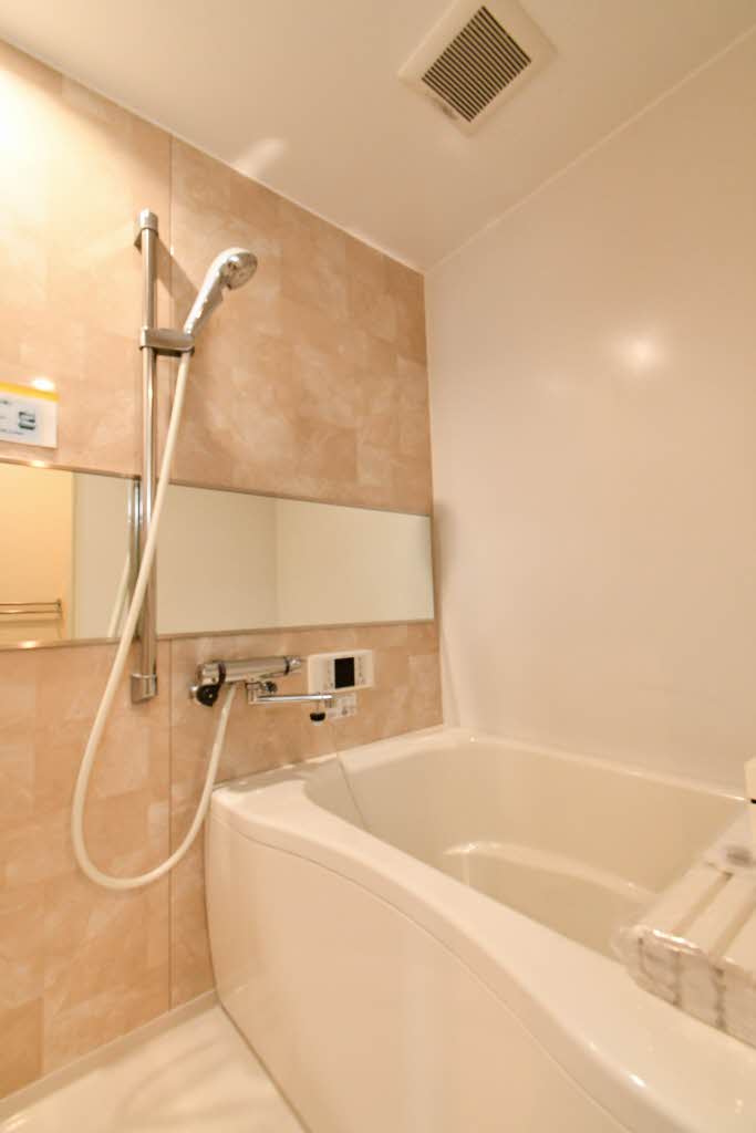 フレグランス 小玉 A 201号-3