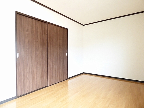 エレガンス　粕谷　Ｂ 201号-6