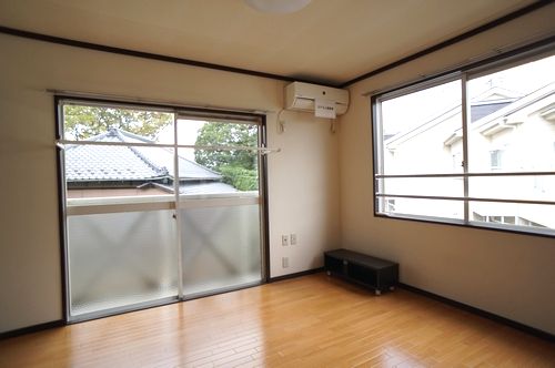 ハイツ　スズキ 203号-2