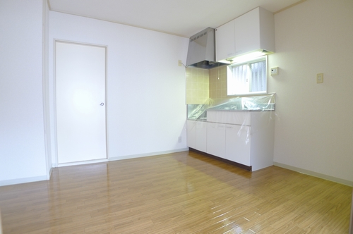 グリーンパレス　Ａ 202号-3