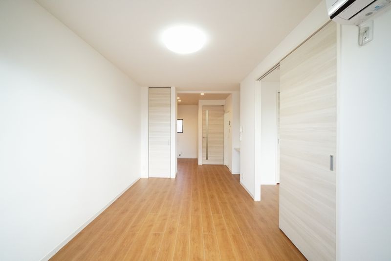 ファミール・メゾン 201号-2