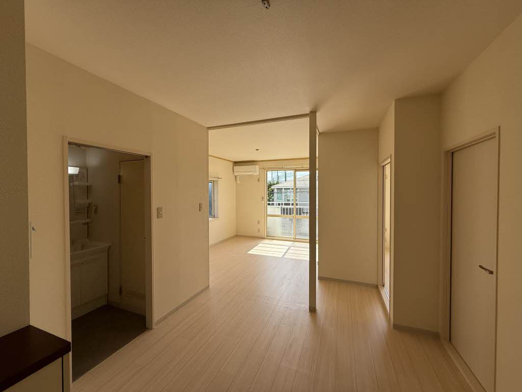 ビィレッヂ　ゲート　Ａ 201号-3