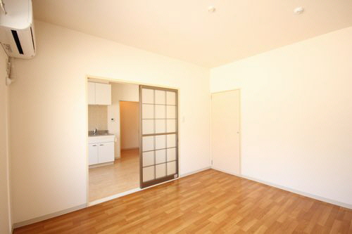 第一セキセイハイツ　Ｂ 202号-3