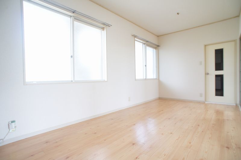 スイーニュ　プルミエ　Ｃ 102号-3