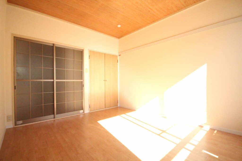 メゾン　Ｙ’ｓ 202号-3