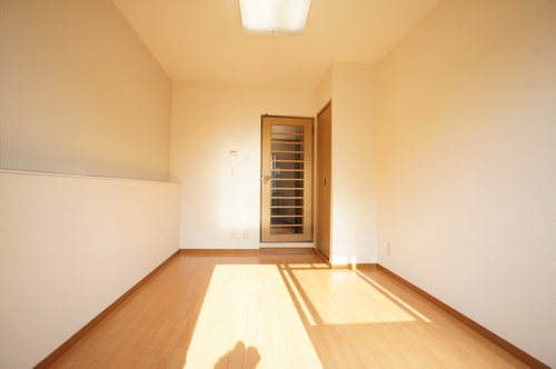 レジデンス　岡田 405号-3