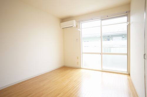 ナイスピア　壱番館 201号-2