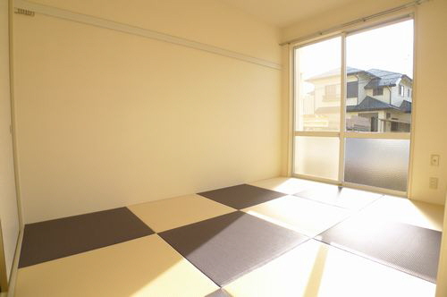 ドミール リン B 105号-4