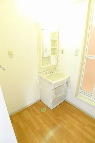 ドミール リン B 105号-9