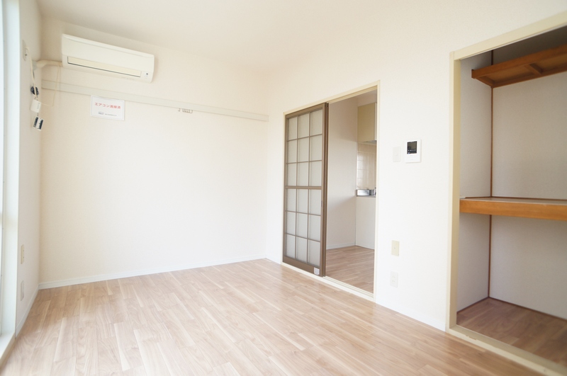 Ｃｏｕｒｔ　Ｖｉｌｌａｇｅ 101号-2