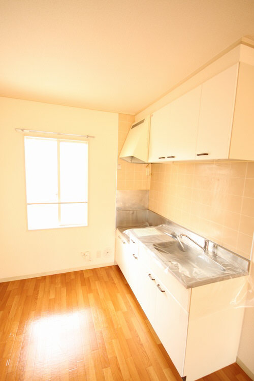 サニーハイツ C 202号-4