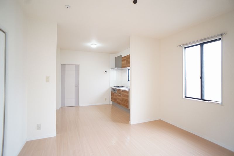 アーバン金井Ｄ 101号-3