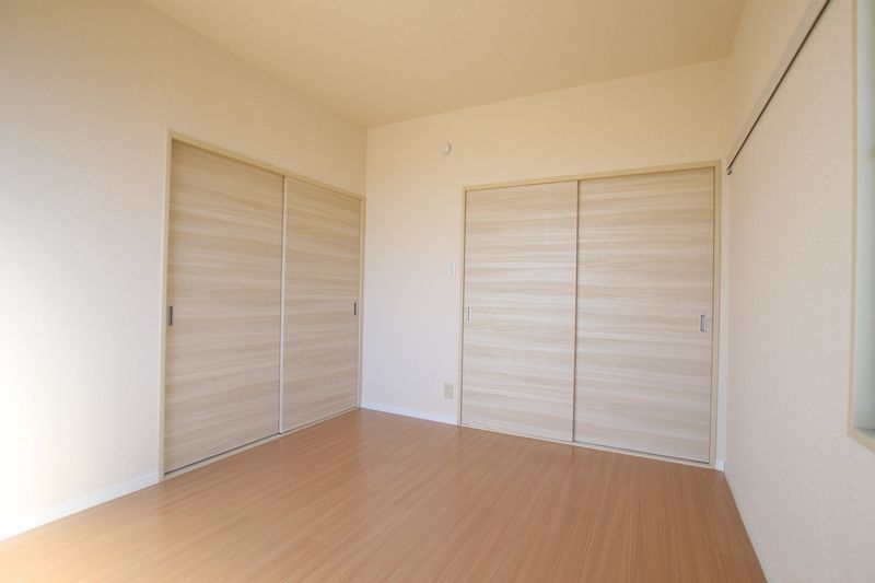 サミー タウン E 102号-3