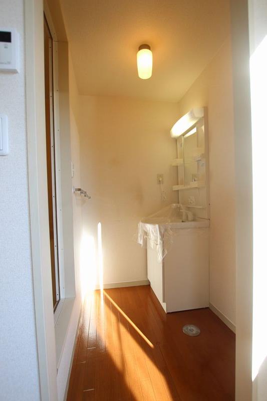 サミー タウン E 102号-8